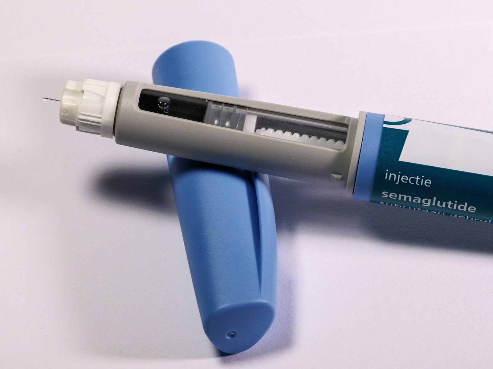 Auto-Injector Pen for the treatment of Diabetes